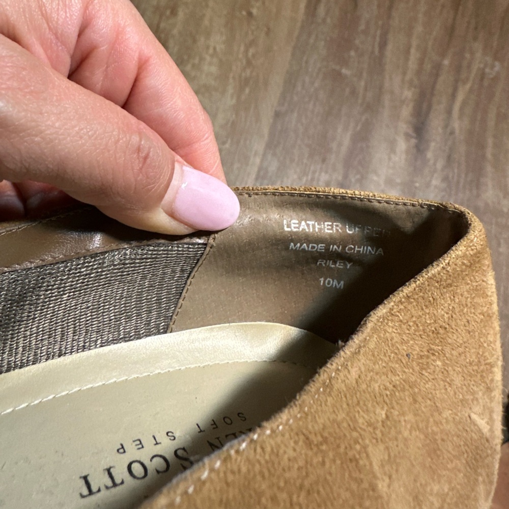 Karen Scott Riley Soft taupe Suede Academia Career Block Heel
Loafers women sz10 - Picture 8 of 12